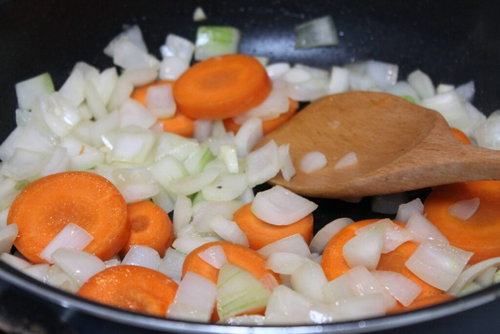 【スペイン料理レシピ】牛スネ肉のハルディネラ